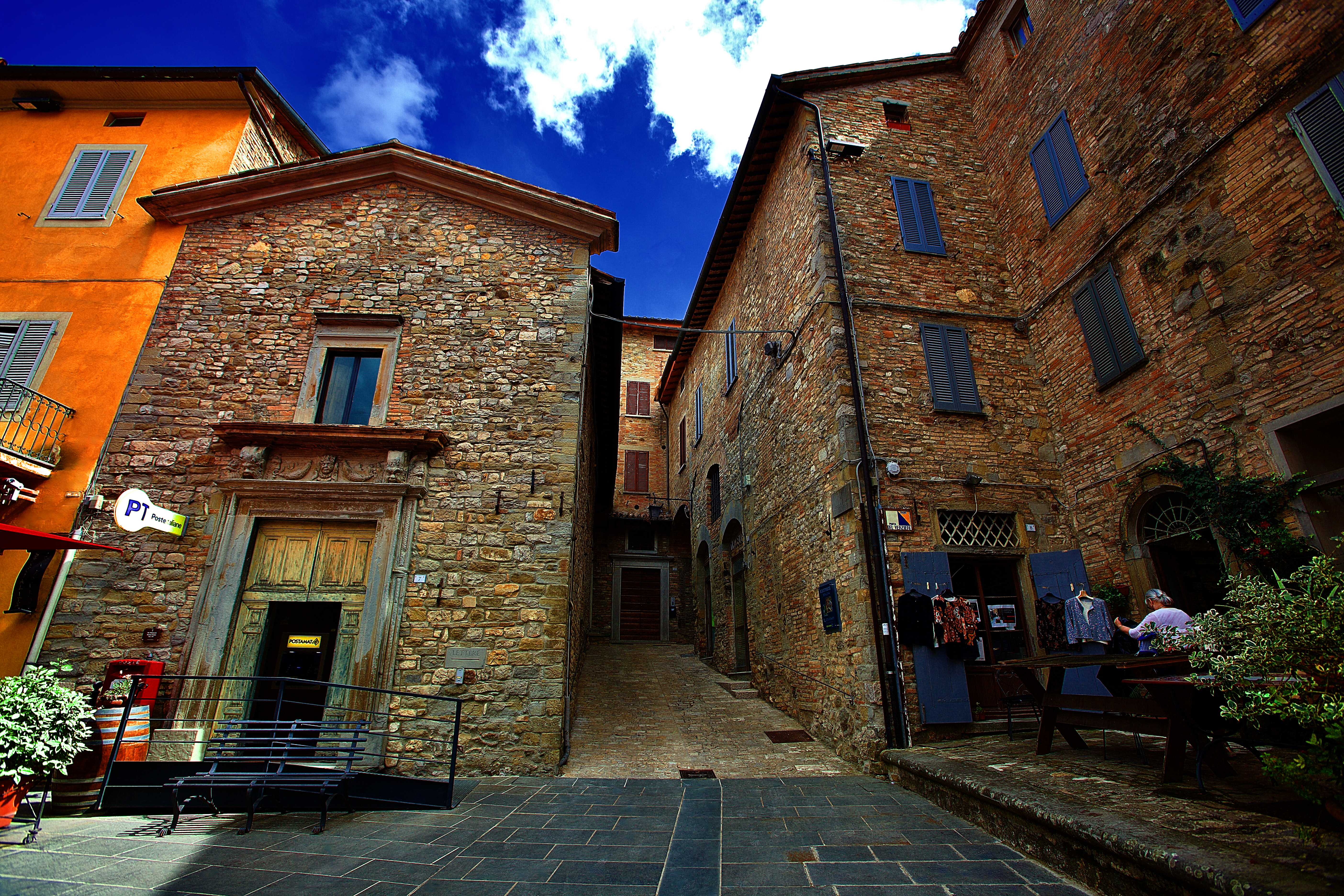 Borgo di Montone